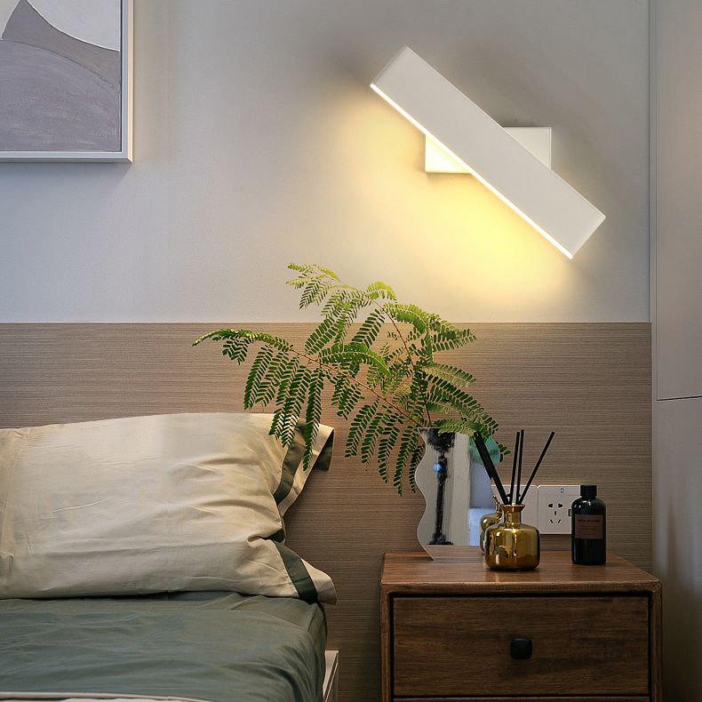 Modern Minimalist Style Rectangle Wall Mounted Light Fixture Metal 1 Light Wall Mounted Lighting for Bedroom