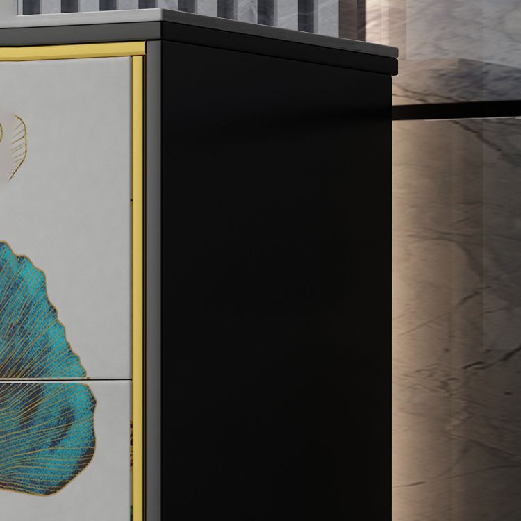 Classic Glam Dresser Manufactured Wood Storage Chest Dresser