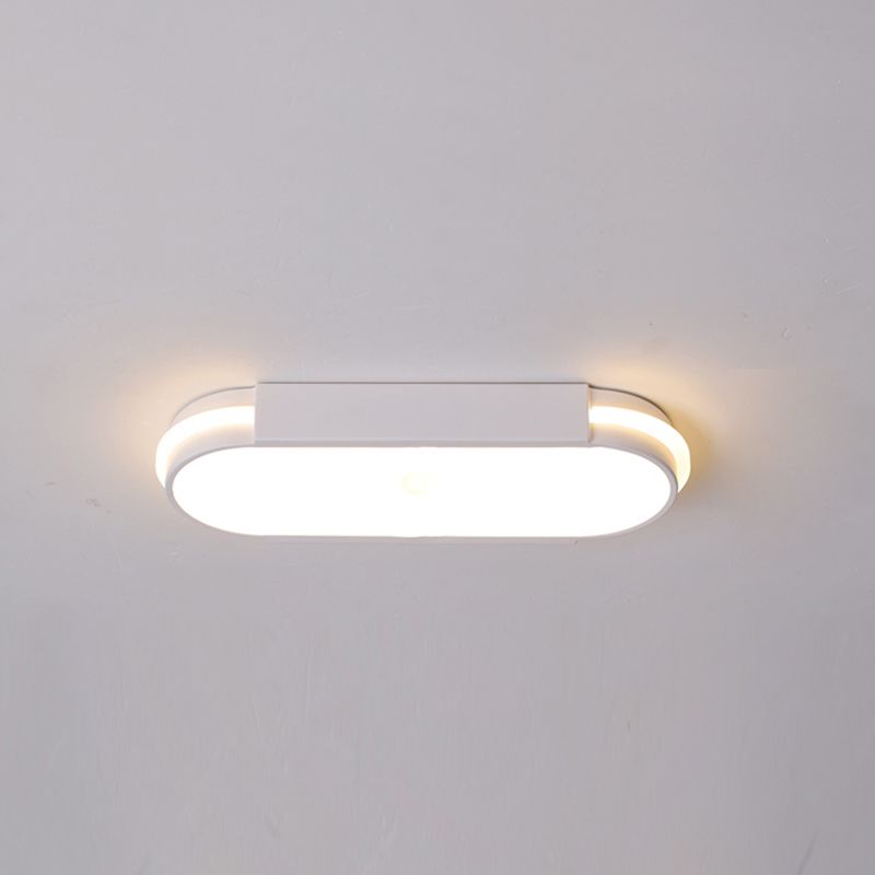 Metal Oval Flush Mount Light Fixture Minimalist Style LED Flush Ceiling Light Fixture