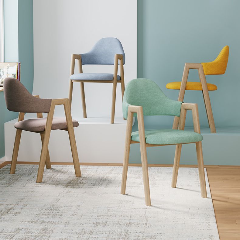 Chaise d'appoint de salle à manger en tissu nordique avec Base en métal, chaise d'appoint à dossier ouvert de 33 pouces de hauteur pour Restaurant