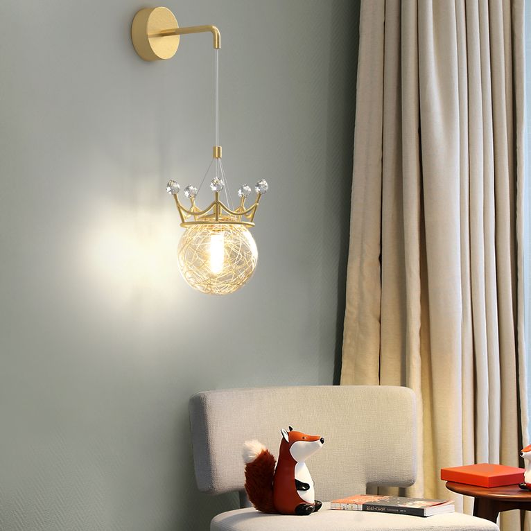 Decorative 1 Light Wall Lamp Globe Glass Hanging Wall Lamp in Brass Finish for Bedroom