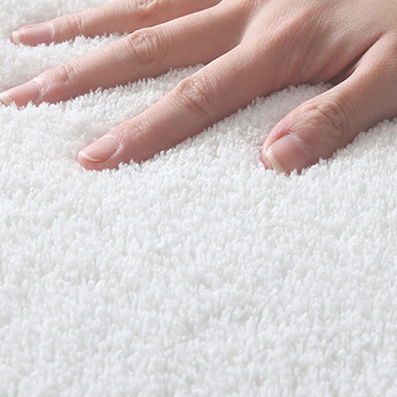 Stylish Living Room Area Rug Pure Color Polyester Area Carpet Non-Slip Backing Area Rug