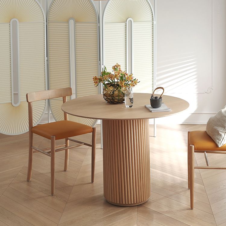 Mesa de comedor de estilo informal redondo Color de madera con madera sólida