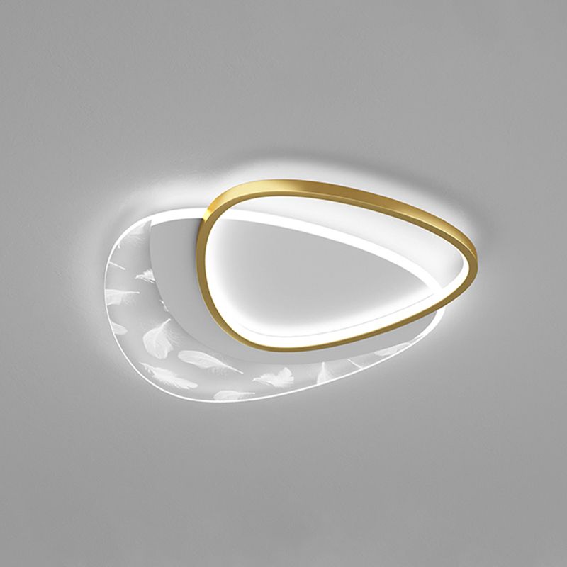 Moderne dreieckige Deckenleuchte aus Metall mit 2 Leuchten für das Esszimmer