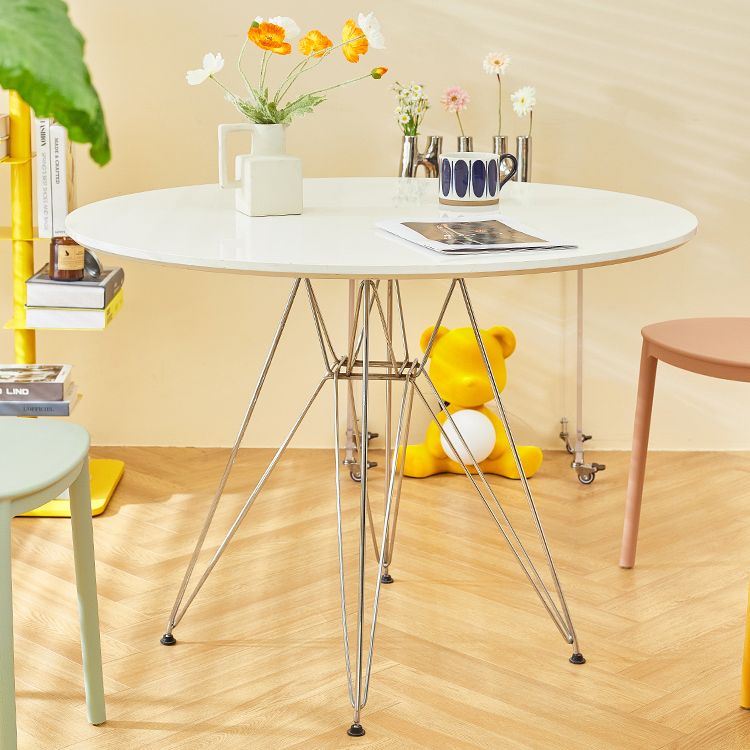 Table à manger de style moderne table à manger ronde avec base en métal pour usage domestique