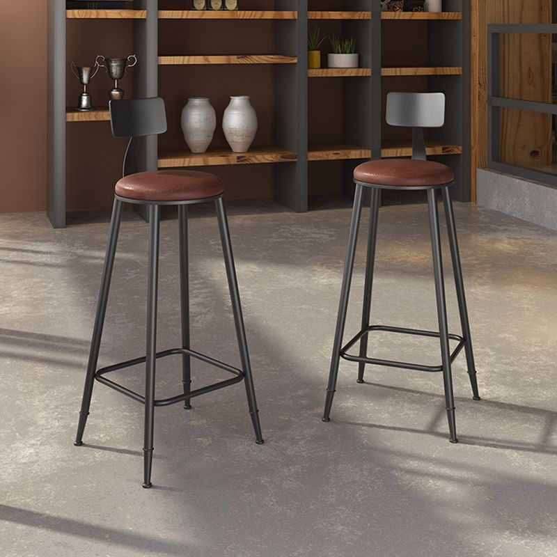 Taburete de bar interior de madera maciza de metal contemporáneo con reposapiés