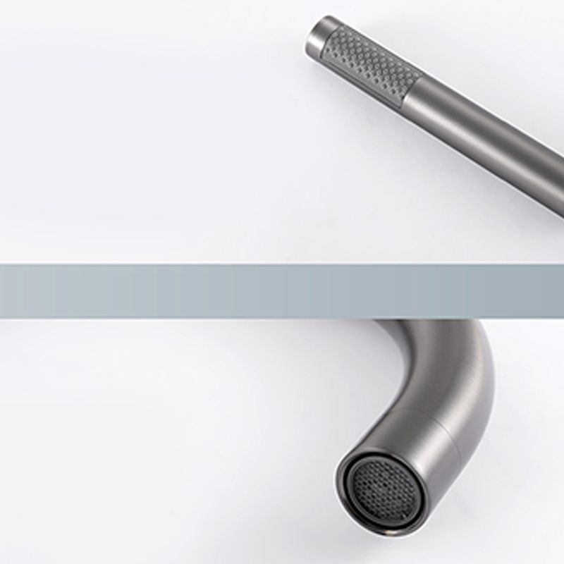 Contemporary Bathroom Faucet Floor Mounted Copper One Handle Freestanding Bathtub Faucet