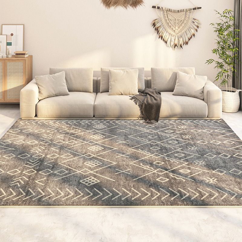 Beige Graphic Rug Polyester Modern Indoor Rug Washable Rug for Living Room