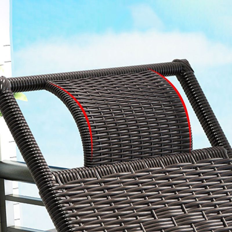 Contemporary Spindle Rattan Rocking Chair Metal Frame Wheel Handrail Design Rocker Chair