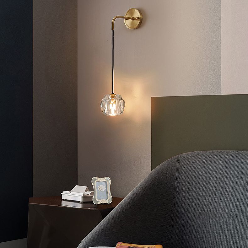 Gold Geometric Hanging Wall Lamp in Modern Luxury Style Copper Wall Sconce with Crystal Shade
