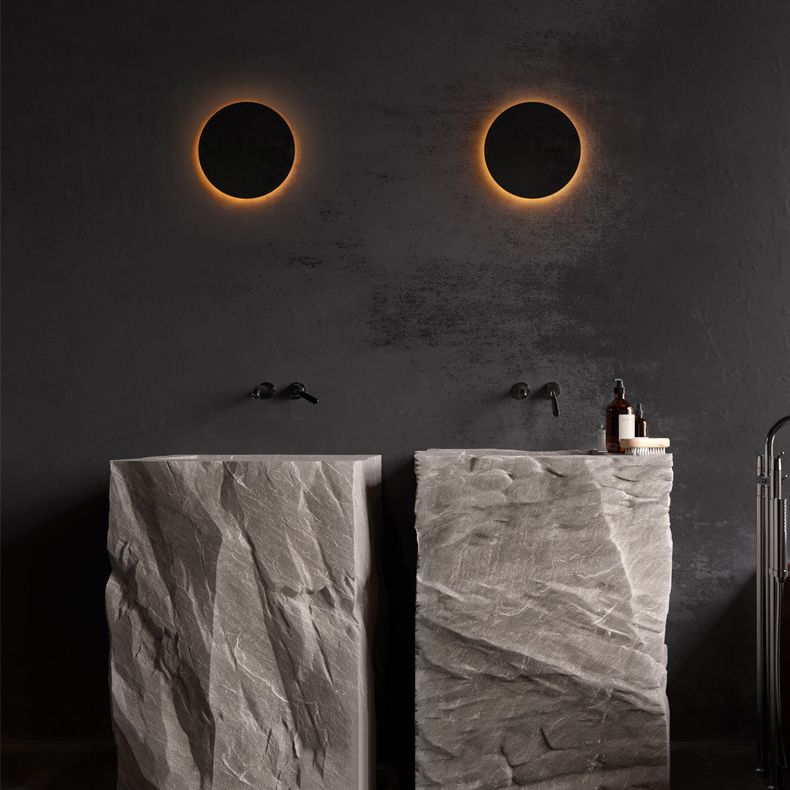 6" Height Simplicity Metal Wall Light Modern Style Geometric Patio Aisle Sconce Light in Frosted Black