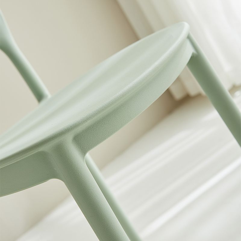 Modern Outdoors Dining Chairs Plastic Stacking Patio Dining Chair