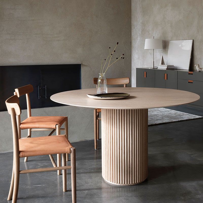 Mesa de comedor de estilo informal redondo Color de madera con madera sólida