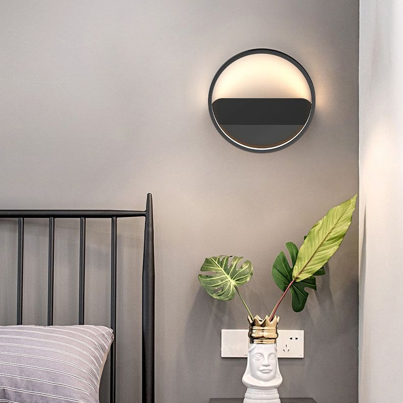 Modern Creative LED Wall Light Metal Acrylic Geometric Wall Lamp for Bedroom