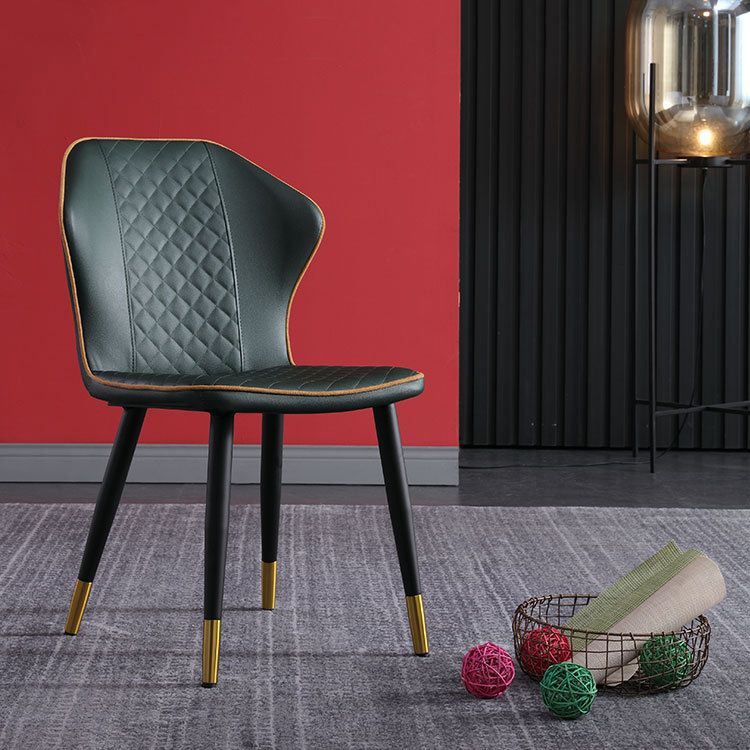 Silla lateral escandinava interior Silla de comedor tapizada de metal con respaldo
