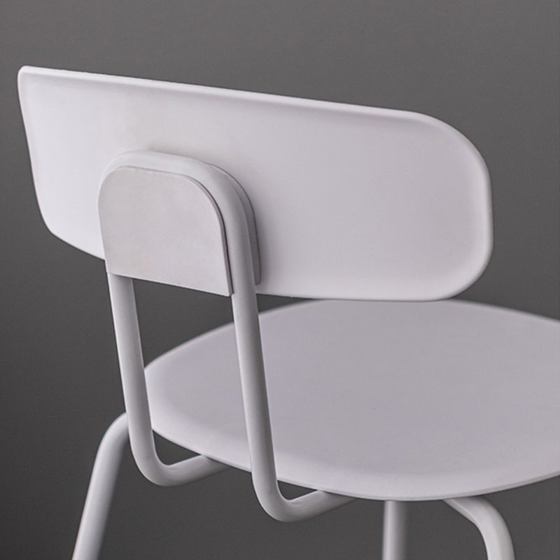 Scandinavian Milk Tea Shop Footrest Stool Matte Finish Iron Bar Stool