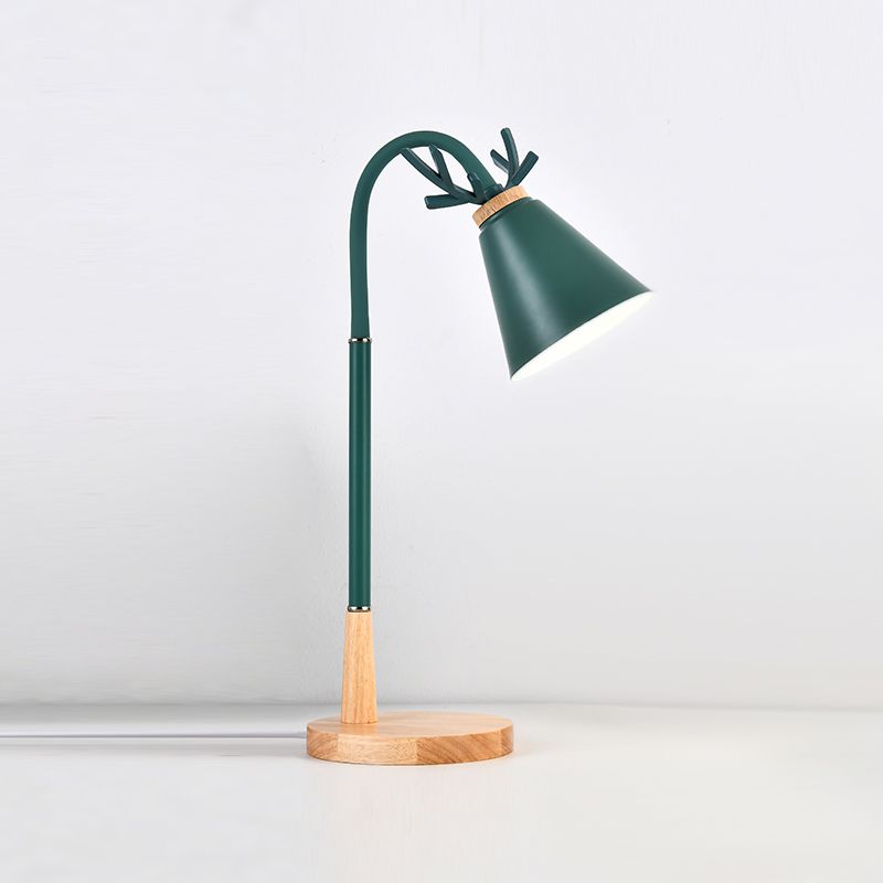 Modern Antlers Table Lamp Colorful Single Light Desk Lamp with Wood for Bedroom