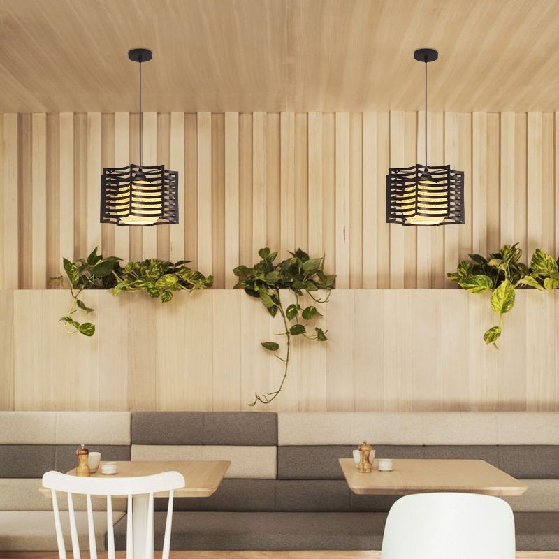 1 Head Cage Suspended Lighting Fixture Retro Metal Black Pendant Lamp for Restaurant