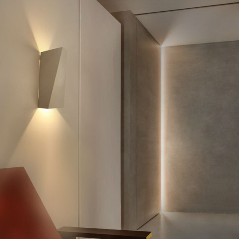Sombra geométrica iluminación de pared de metal estilo moderno 2 luces luces de pared apliques