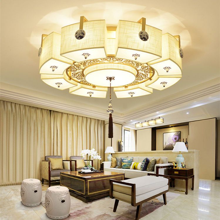 Traditional Circle Close to Ceiling Lamp Fabric Ceiling Mount Light Fixture for Bedroom