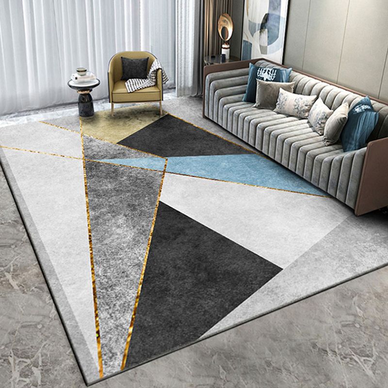 Grey Tone Simplicity Rug Polyester Geometry Print Carpet Stain Resistant Area Rug for Living Room