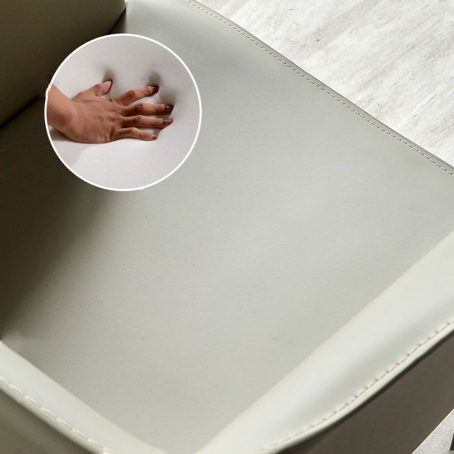 Silla de comedor moderna de cuero para restaurante Silla de comedor con respaldo sólido