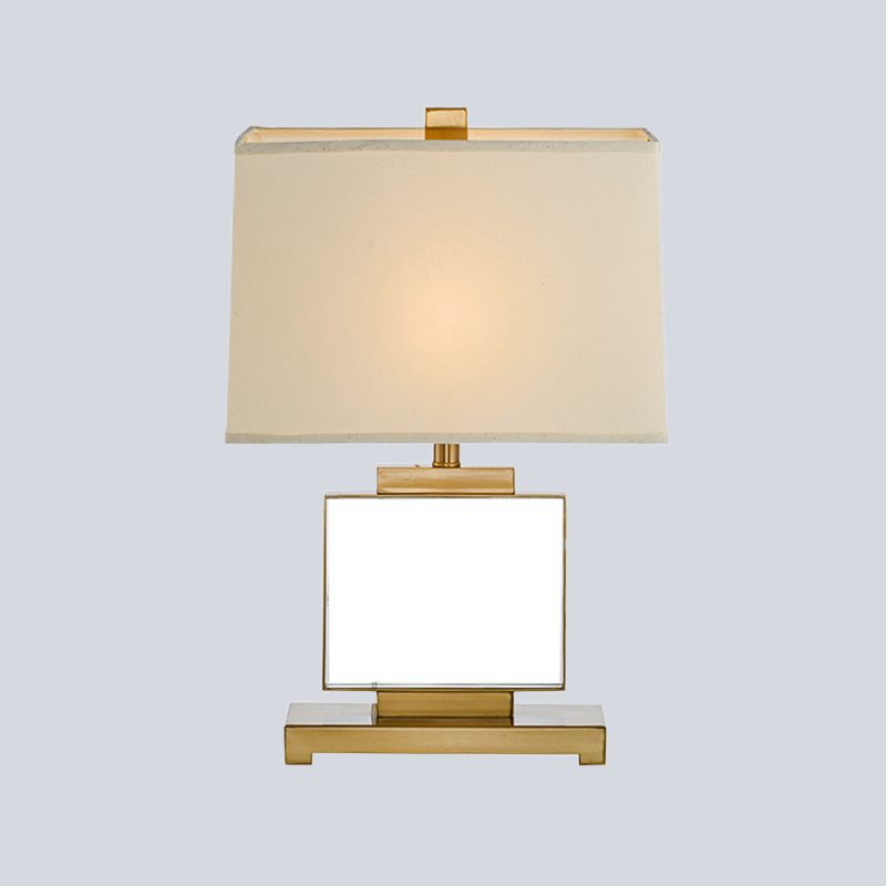 1 lampe de table de salon de tête Lumière de lecture en or moderne avec une nuance de tissu de pagode