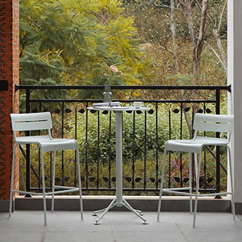 Industrial Outdoor Bar Height Table Metal Bar Table with Pedestal