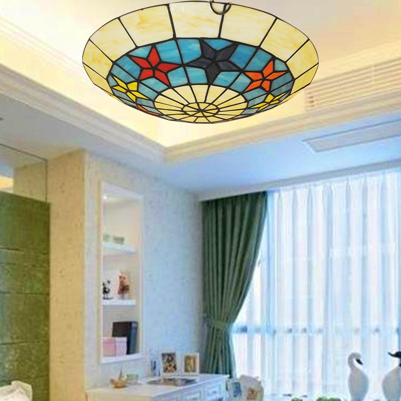 12"/16" W Round Ceiling Light Retro Style Stained Glass 1 Bulb Ceiling Light Fixture with Star Pattern in Ginger