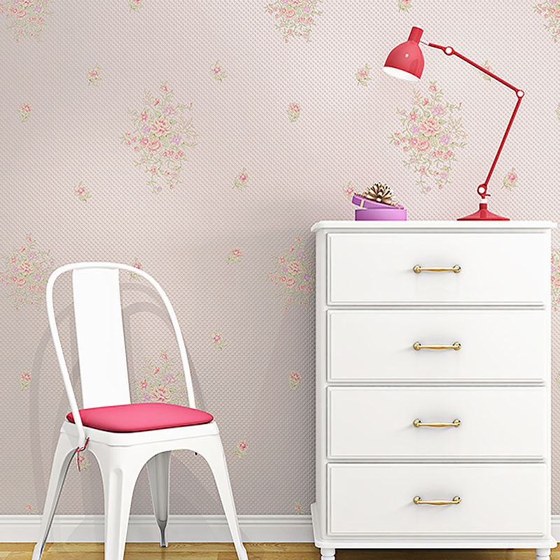 Countryside Floweret Wallpaper for Bedroom 54.2-sq ft Wall Decor in Pastel Color