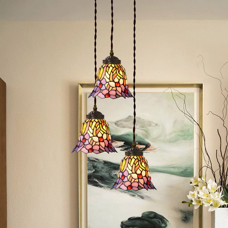 Rosa/hellblau und weiße Glocken-/Schüssel Drop Lampe Victorian 3 Köpfe Hand geschnittenes Glas Blumen-/Obst gemustertes Multi -Anhänger -Licht