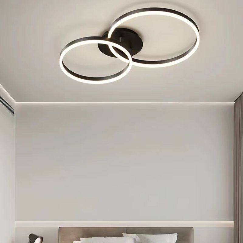 Minimalism Ceiling Light Fixture Circle Flush Mount in Black for Living Room