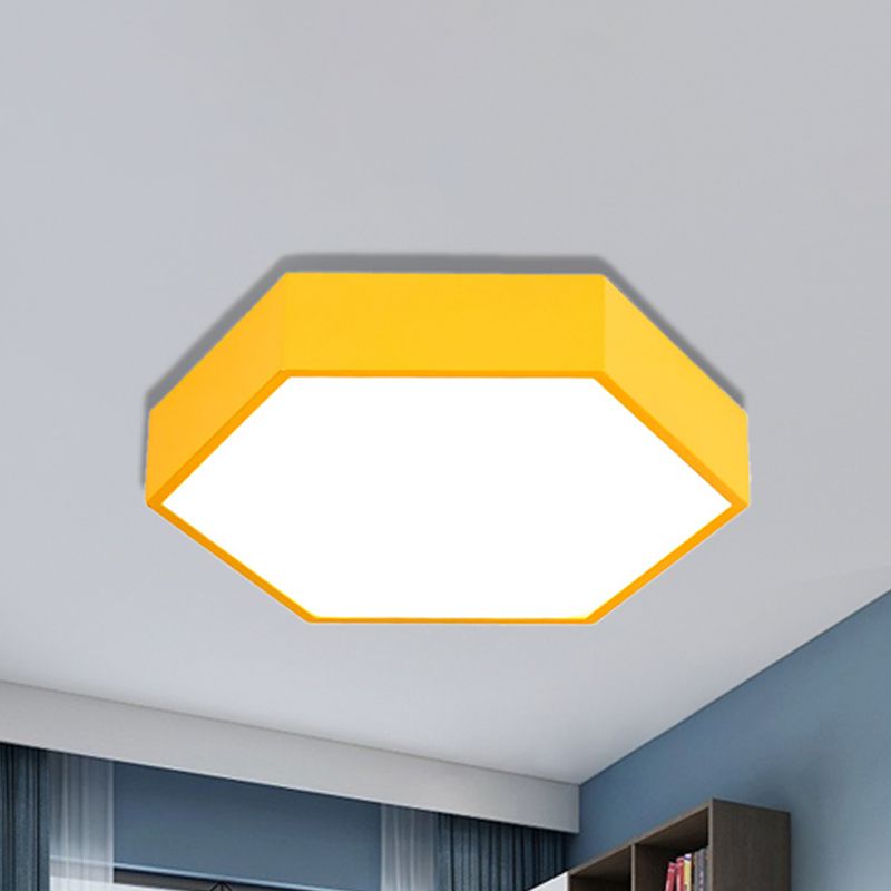 La luz de techo rasante del hexágono de acrílico del metal embroma la lámpara de techo simple del LED para la sala de estar