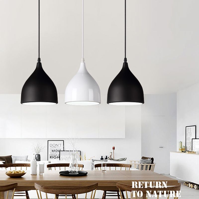 Lampes suspendues à tête unique