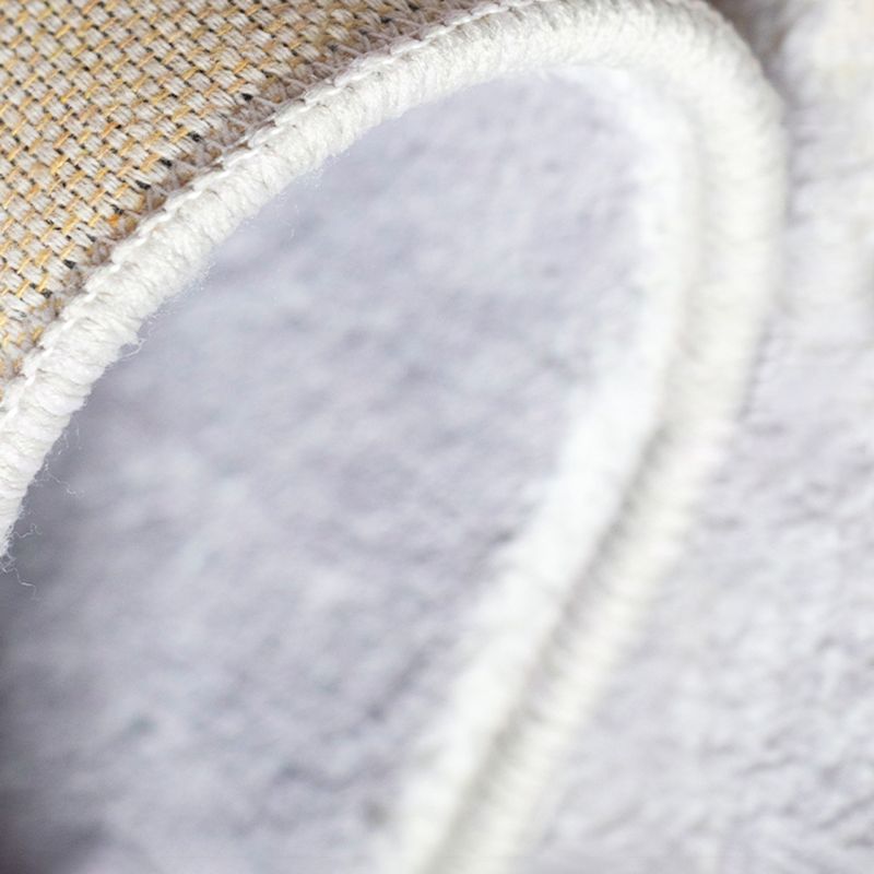 Tapis gris pure de couleur polyester tapis de gueule de soins de soins faciles pour la décoration intérieure