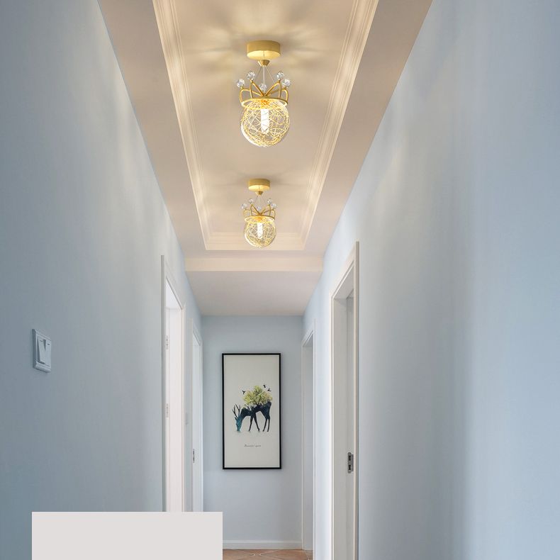 Luz de semi flush en forma de dorado Luz moderna de 1 luces de vidrio transparente de techo de vidrio para pasillo
