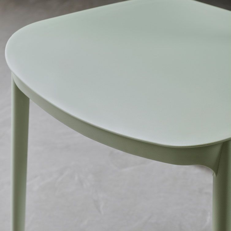 Silla de comedor plástica escandinava con parte posterior abierta y acabado mate de la silla lateral de la sala de conferencias