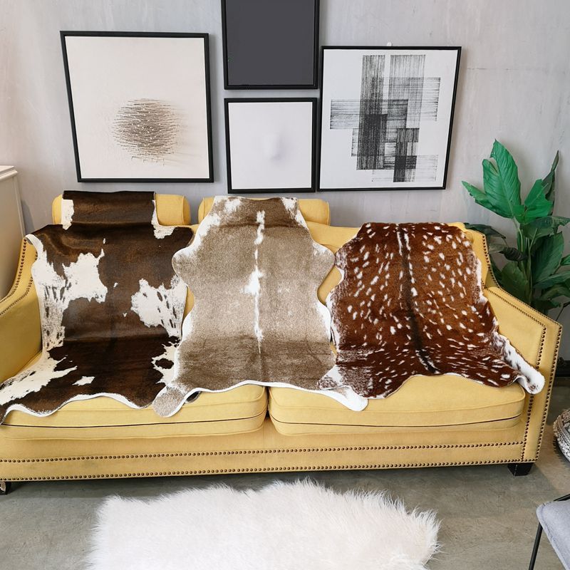 Multicolor Faux Animal Haut Teppichsynthetik Skandinavischer Teppich waschbarer Haustierfreundlicher Anti-Rutsch-Rückenenteppich für die Heimdekoration