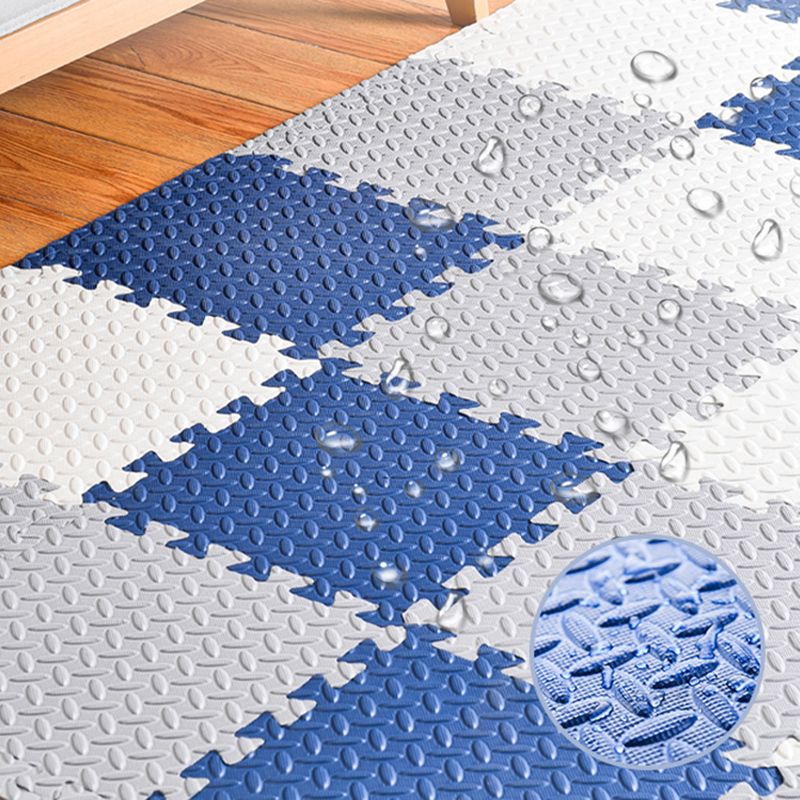 Level Loop Carpet Tile Multi-Color Fade Resistant Interlocking Bedroom Carpet Tiles