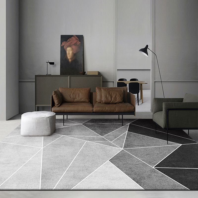 Classic Geometric Indoor Rug Modern Indoor Rug Stain Resistant Polyester Carpet for Living Room