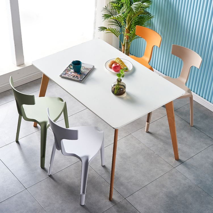 Contemporary Style Side Chair Plastic Slat Back Dining Room Chair for Indoor