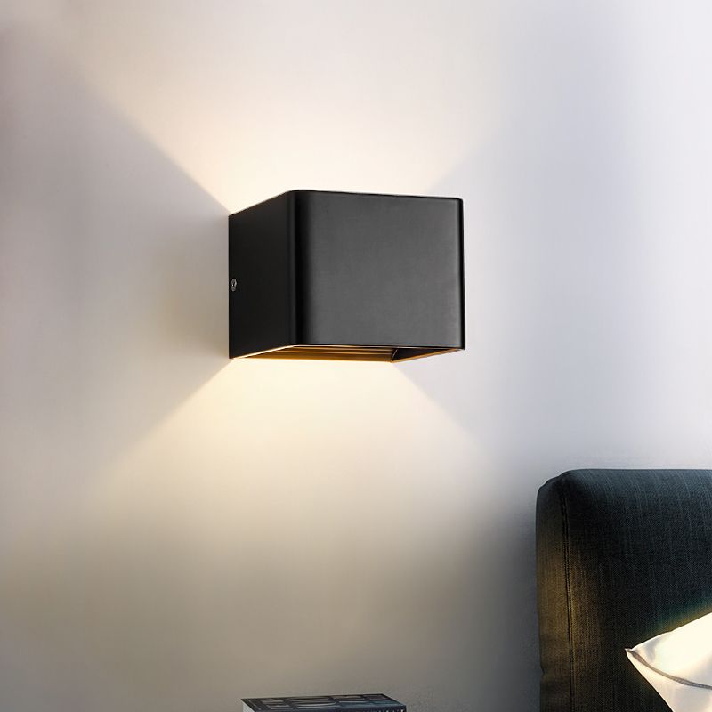 Simple Wall Mount Light Modern LED Wall Sconce Light with Metal Shade for Bedroom