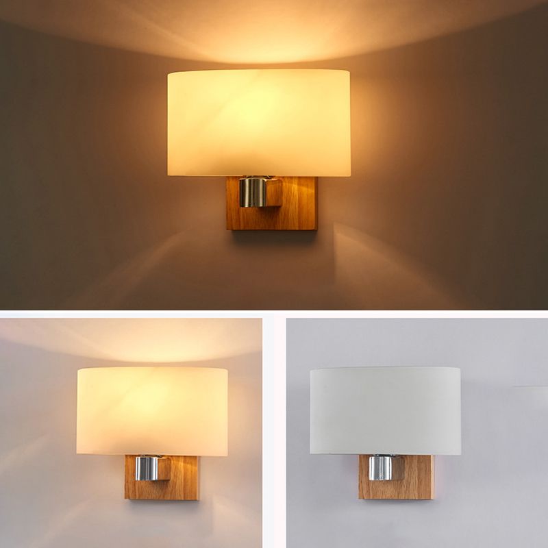 Legno in legno massiccio Lampada montati a parete a parete a 1 illuminazione a 1 illuminazione sumiera con tonalità di vetro bianco