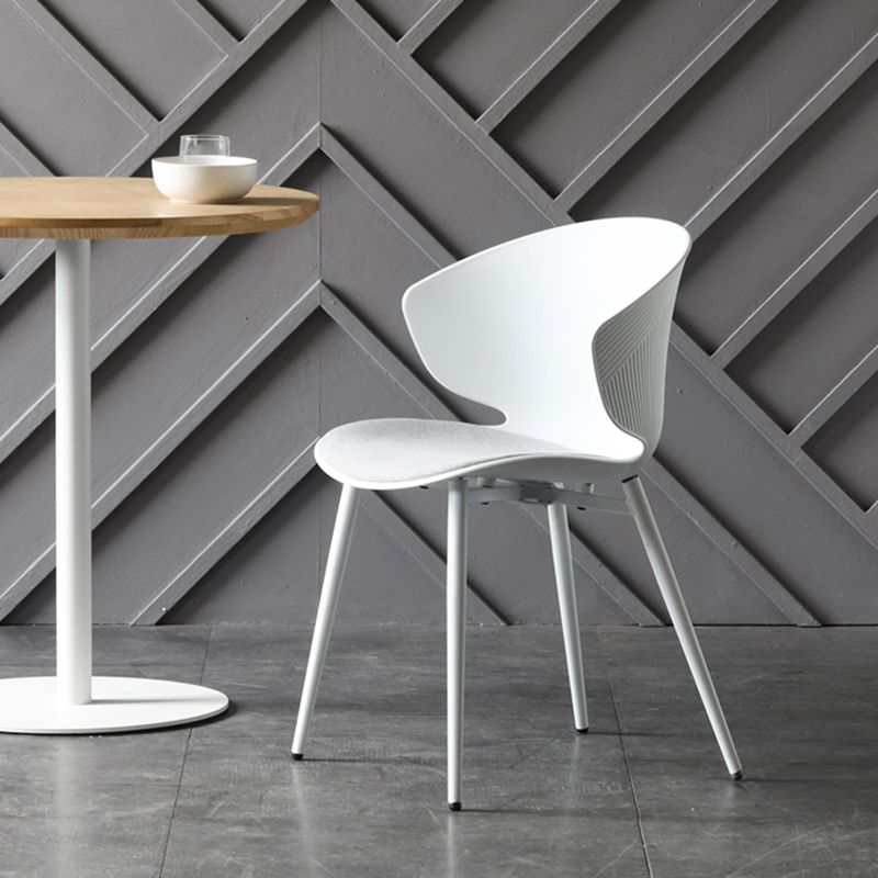 Sillas de comedor de estilo moderno, sillón lateral sin brazos con respaldo lateral de metal para cocina