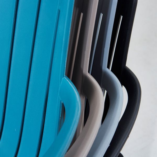 Sillas interiores y exteriores de plástico modernas, sillón con respaldo de listones para restaurante