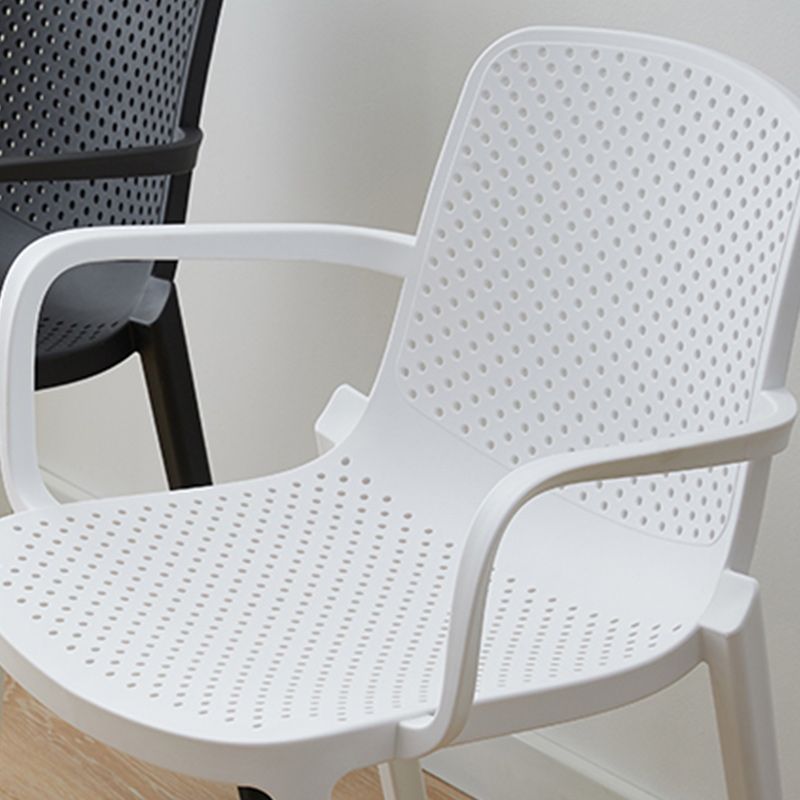 Modern Plastic Chair Parsons Chair in Matte Finish for Kitchen