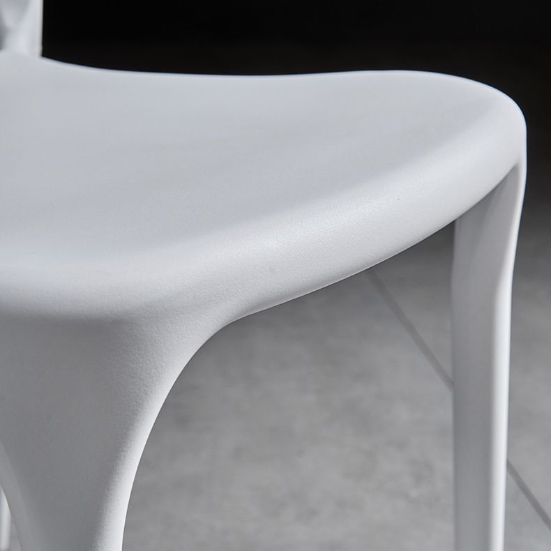 Sillas de comedor de plástico escandinavo, sillones con respaldo abierto para el hogar (juego de 4)