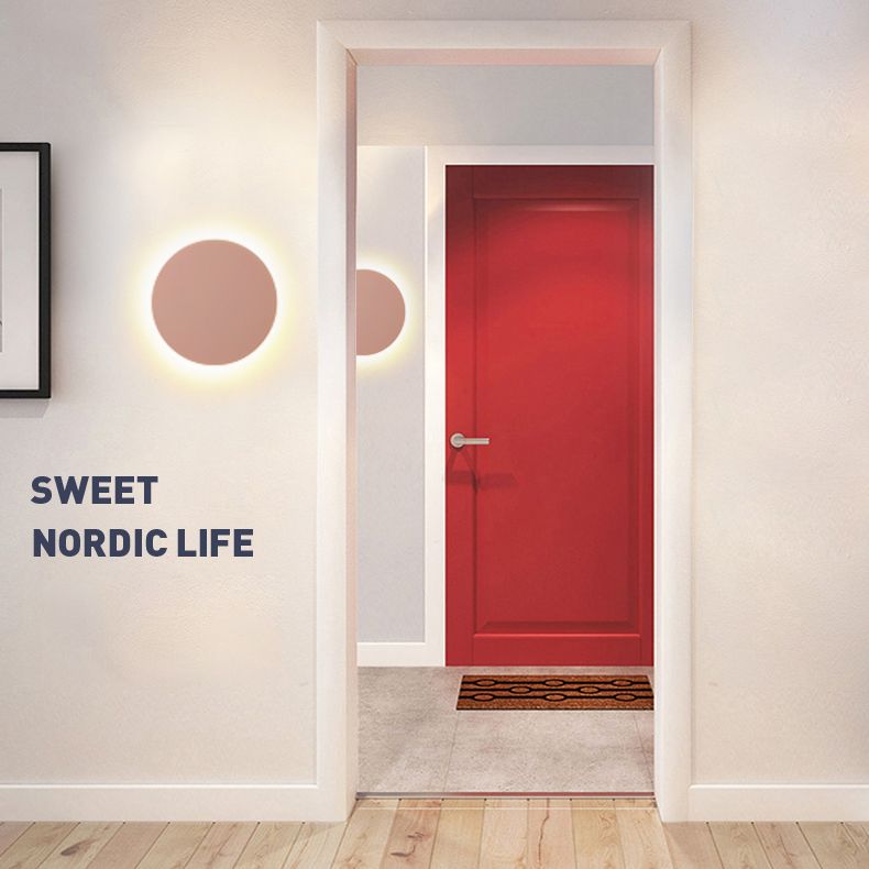 Metal Disc Wall Mount Lighting Modern Style LED Wall Sconce Lighting for Kids Bedroom