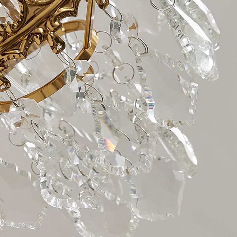 Modern Style Metal Wall Sconce Crystal Shade Wall Light for Dining Room