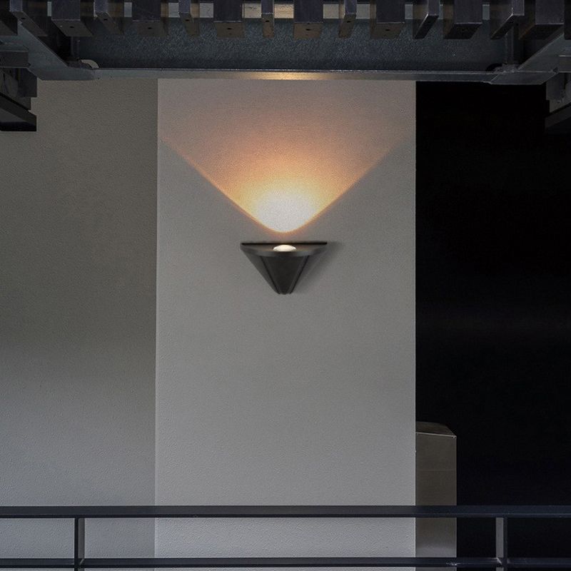 Modern Style Triangle Shade Wall Lamp Metal 1 Light Sconces for Outdoor
